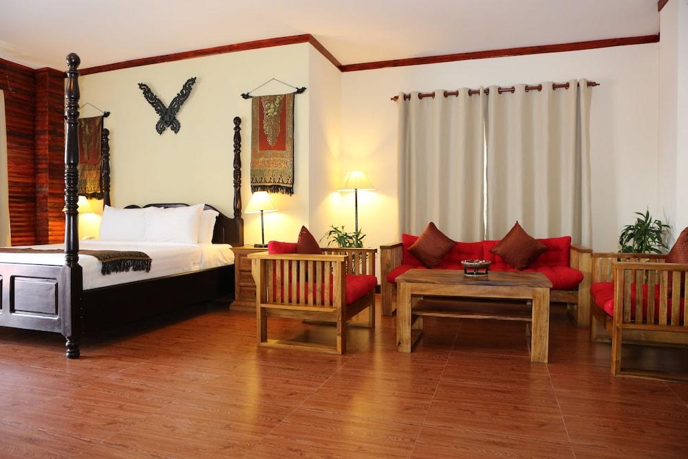 Eman Bkk Hotel Phnom Penh Extérieur photo