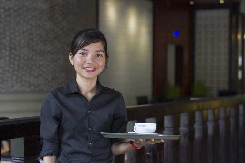 Eman Bkk Hotel Phnom Penh Extérieur photo