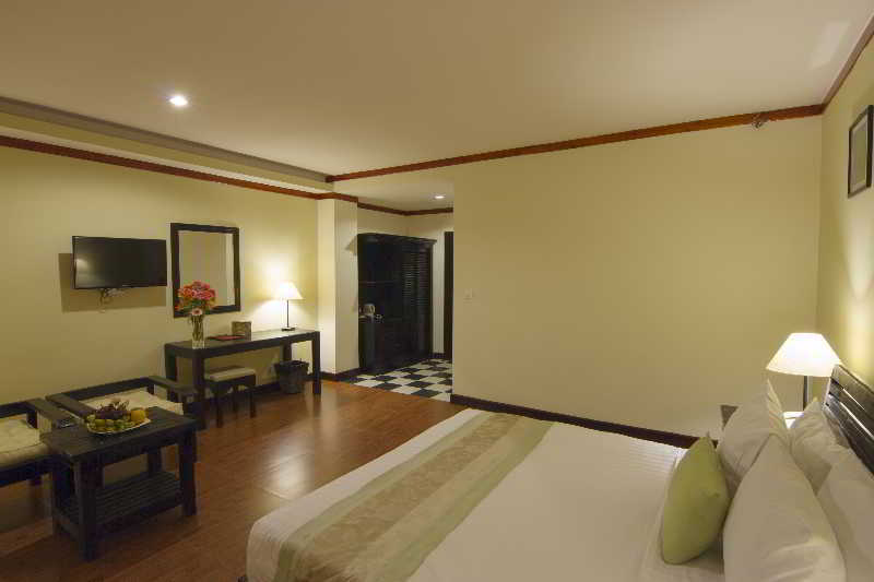 Eman Bkk Hotel Phnom Penh Extérieur photo
